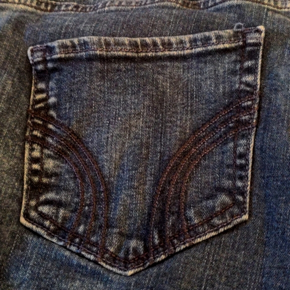 Hollister Mid-rise Acid Wash Med Blue Jeggings Jeans, Size 11R - Picture 11 of 11